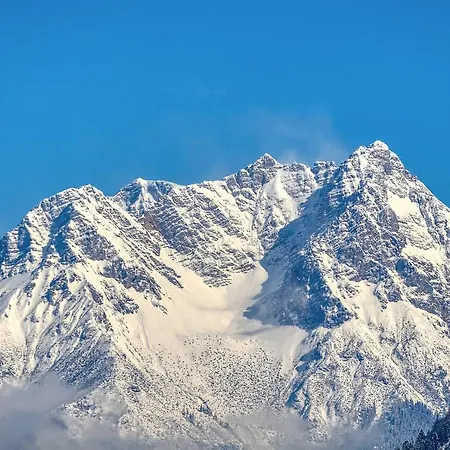 아파트 Snowmountain - By Alpen *